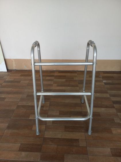 วอล์คเกอร์ 4 ขา  รูปที่ 7