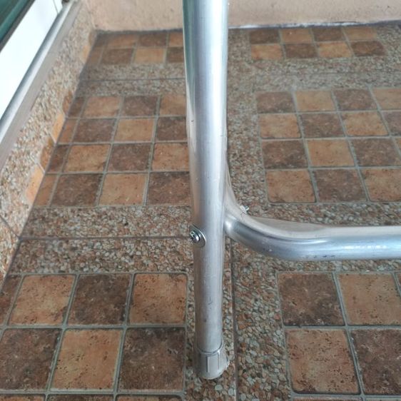 วอล์คเกอร์ 4 ขา  รูปที่ 5