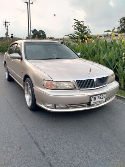 รถ Nissan Cefiro 2.0 VQ EXE สี บรอนซ์ทอง