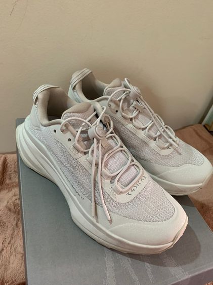 ส่งต่อ NIID R4DICAL Pilgrim V1 - White Glacier รูปที่ 3