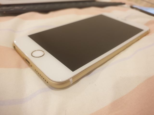 Iphone 6S Plus 64GB สภาพใหม่ ใช้งานได้ปกติ ไม่มีลอยตก รูปที่ 2