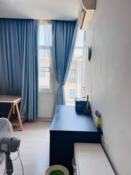 Prinsiri มีบางส่วน ทาวเฮ้าส์ 3 ชี้น รูปที่ 2