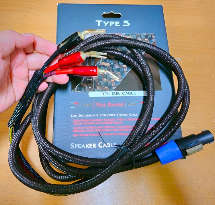 อื่นๆ เครื่องเสียงไฮไฟ ขาย AudioQuest Type 5 REL Sub Cable 3 เมตร หัว Banana 500 แท้ ของแท้ซื้อจากร้านปิยะนัส