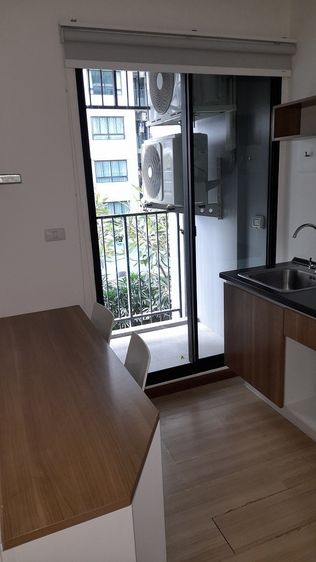 ตกแต่งครบ ให้เช่า คอนโด เจ ( สกาย รีสอร์ท) 31 ตรม วิวสระ พร้อมเครื่องซักผ้า รูปที่ 2