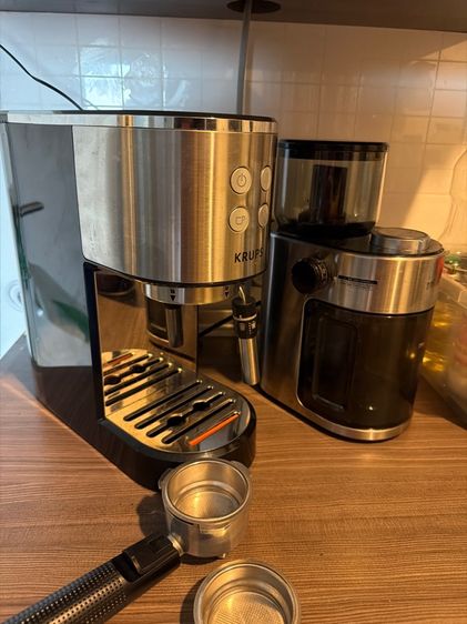 เครื่องชงกาแฟและเครื่องบดกาแฟจำหน่ายพร้อมกัน รูปที่ 3