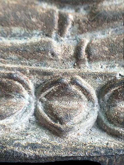 พระพุทธชินราช ข้างพระอัครสาวก. รูปที่ 11