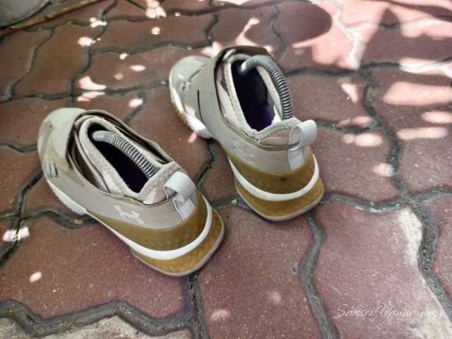    under รูปที่ 2