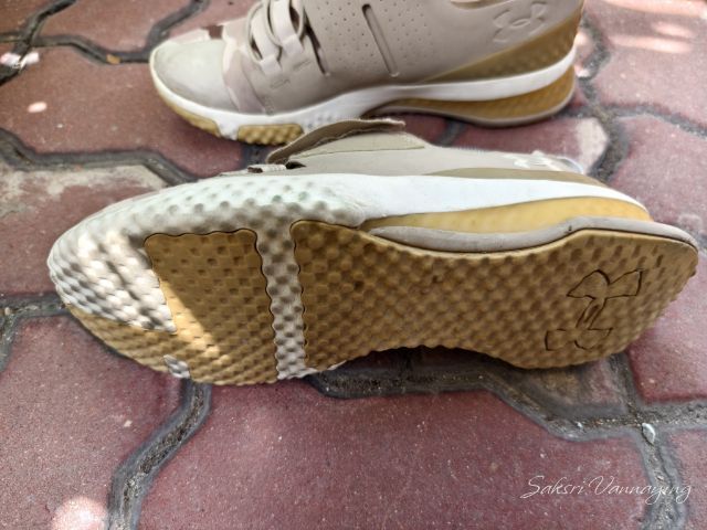    under รูปที่ 7