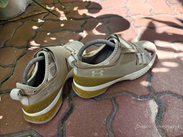    under รูปที่ 3