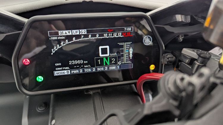  Yamaha R1 รูปที่ 13
