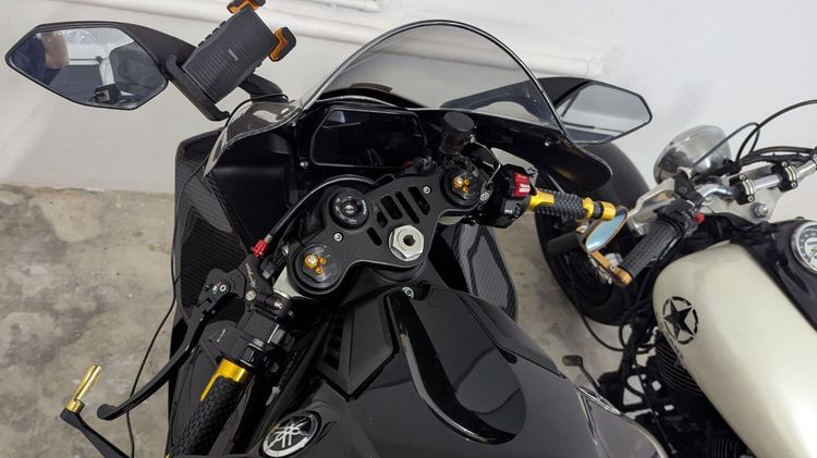  Yamaha R1 รูปที่ 12