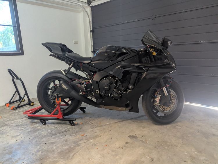  Yamaha R1 รูปที่ 7