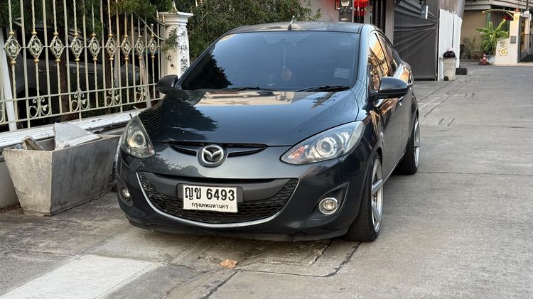 รถ Mazda Mazda 2 1.5 Elegance Spirit สี เทา