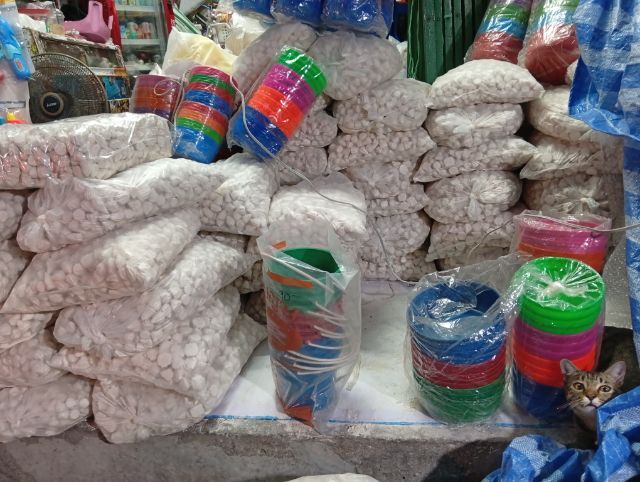 แป้ง ดินสอพอง (วุฒากาศ จอมทอง บางบอน เอกชัย ตลาดพลู)