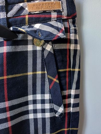 Burberry London Blue Label Nova Check Women Pants Size 36 เอวต่ำ


รอบเอววัดได้ 29นิ้ว ควรเผื่อไซส์ 2 ไซส์

 รูปที่ 6