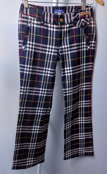 Burberry London Blue Label Nova Check Women Pants Size 36 เอวต่ำ


รอบเอววัดได้ 29นิ้ว ควรเผื่อไซส์ 2 ไซส์

