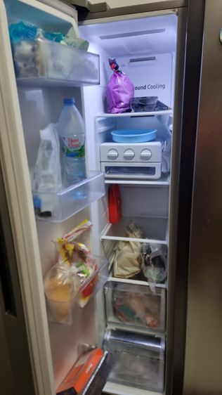 ตู้เย็น Side by Side ขนาด 23.7 คิว สภาพใหม่ ใช้งานได้ตามปกติ รูปที่ 4