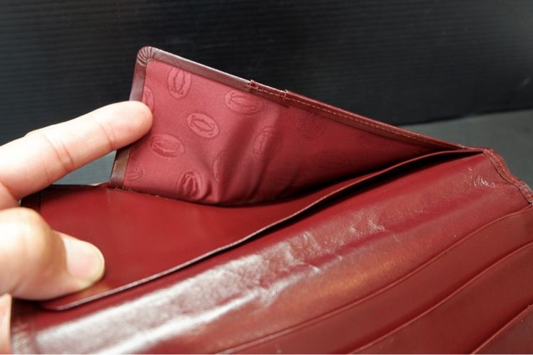 กระเป๋าสตางค์ใบยาววินเทจจากแบรนด์ Cartier รุ่น Must de Cartier สีเเดง burgundy รูปที่ 12
