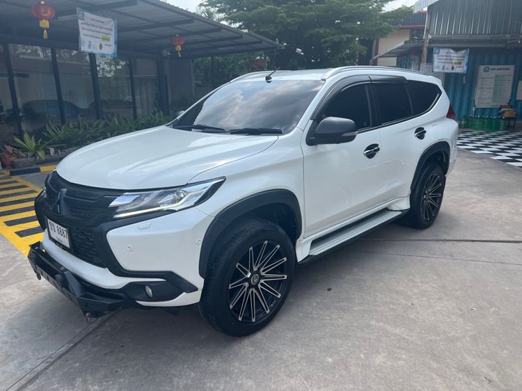 Mitsubishi Pajero Sport 2017 2.4 GT Premium 4WD Utility-car ดีเซล เกียร์อัตโนมัติ ขาว รูปที่ 3