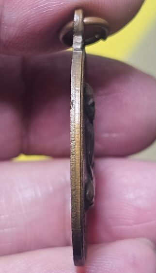 เหรียญอาจารย์ฝั้น อาจาโร พิมพ์หลวงปู่มั่น รุ่น 17  ปี 2514 รูปที่ 8