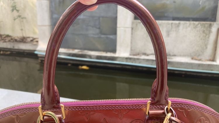 กระเป๋าหลุยส์วิตอง รูปที่ 2
