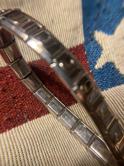 กำไลข้อมือ รูปที่ 4