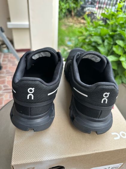 On cloud 6 รูปที่ 3