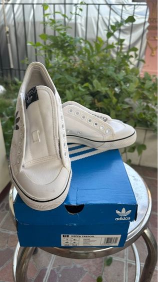รองเท้าผ้าใบ Adidas NIZZA TREFOIL