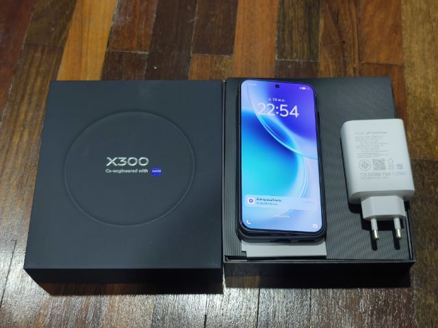 X300ยกกล่องศูนย์ไทยสีดำประกันเหลือเต็มปีสภาพใมือ1ซื้อมาไม่ได้ใช้เลย22000นัดรับพระราม 2 บางบอนพระประแดง BTS ท่าพระ รูปที่ 2
