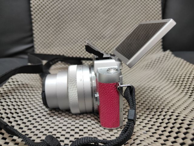 ขายกล้องมิลเลอร์เลสแถมเลนส์ละลายหลัง รูปที่ 8