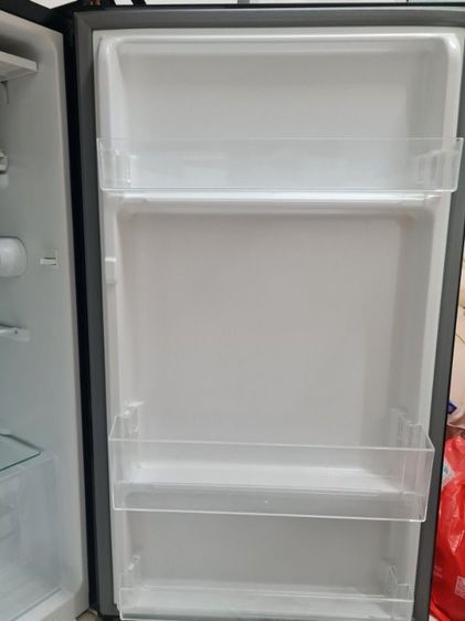 ✨ส่งต่อ Hisense ตู้เย็น 1 ประตู 96 ลิตร รุ่น ER92B
✨
 ใช้งานแค่ 1 ปี  ยังคงเย็นปกติ สภาพดี ประกันศูนย์เหลืออีก 1 ปี รูปที่ 3