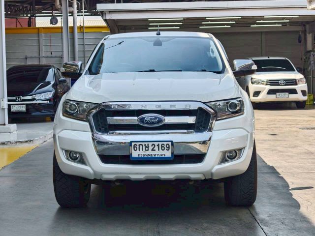 Ford Ranger 2017 2.2 Hi-Rider XLT Pickup ดีเซล ไม่ติดแก๊ส เกียร์ธรรมดา ขาว รูปที่ 2