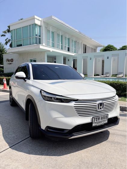 รถ Honda HR-V 1.5 EL e:HEV สี ขาว