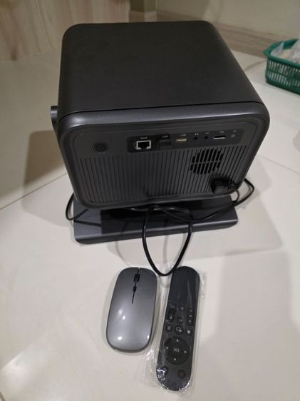 โปรเจคเตอร์ Gismo รุ่นใหม่ 4K Projector สีดำ พร้อมเม้าส์ และรีโมท เดิมๆ พร้อมใช้งานอย่างดี พร้อมส่ง รูปที่ 6