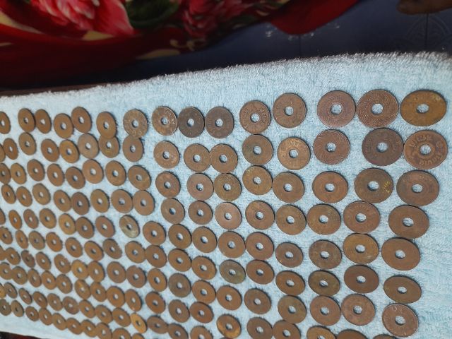 ทองแท้ เหรียญ์สตางค์รูทองแดง  เหรียญ๋ 1 สตางค๋  เหรียญ์ละ 99 บาทครับ มีท้งหมด  200 เหรียญ์   ถ้ารับราคาพูดคุยต่อรองราคากันได้ครับ รูปที่ 5