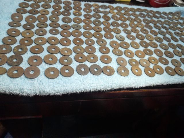 ทองแท้ เหรียญ์สตางค์รูทองแดง  เหรียญ๋ 1 สตางค๋  เหรียญ์ละ 99 บาทครับ มีท้งหมด  200 เหรียญ์   ถ้ารับราคาพูดคุยต่อรองราคากันได้ครับ รูปที่ 10