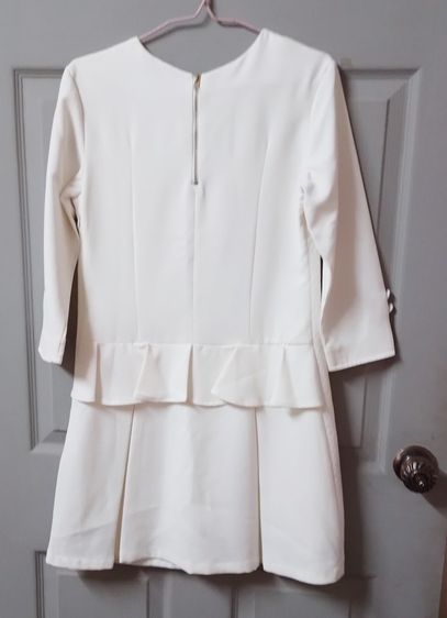 ขาย ชุดเดรส สวยๆ ไม่มีตำหนิ รูปที่ 2