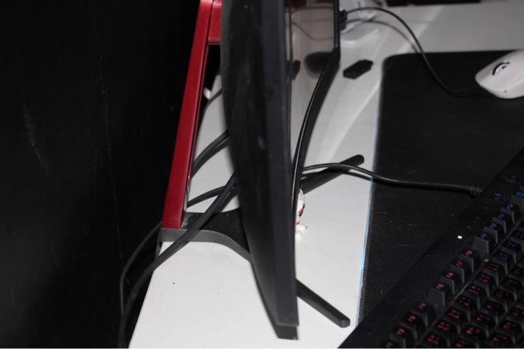 🔥 ขายจอเกมมิ่ง 144Hz โค้ง สภาพโคตรดี 🔥 MSI Optix G24C รูปที่ 4