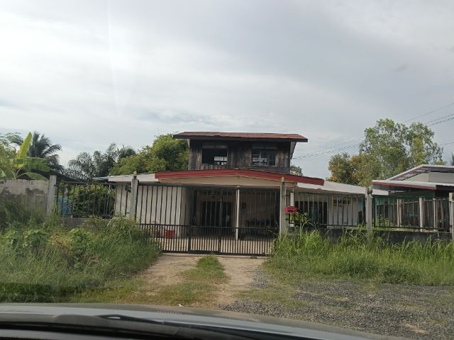 มีบางส่วน 2011 ไม่ใช่ บ้านพร้อมที่ดิน รูปที่ 4