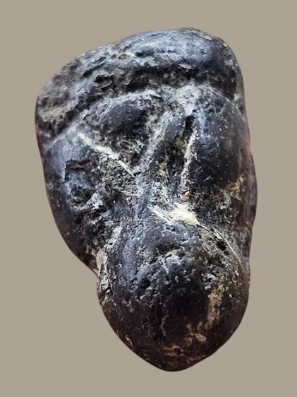 พระปิดตาพิมพ์ปั้นจิ๋วลอยองค์ เนื้อผงคลุกรัก หลวงพ่อแก้ว วัดปากทะเล จ.เพชรบุรี ประมาณปี 2400-2431 รูปที่ 6