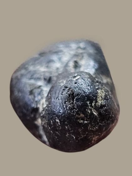 พระปิดตาพิมพ์ปั้นจิ๋วลอยองค์ เนื้อผงคลุกรัก หลวงพ่อแก้ว วัดปากทะเล จ.เพชรบุรี ประมาณปี 2400-2431 รูปที่ 14