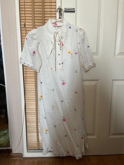 เดรสสีขาว LINENNE - Camellia Polo Dress