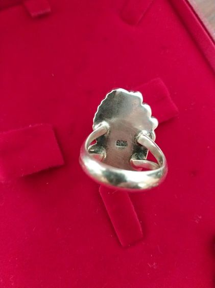 แหวนและเข็มกลัดเนื้อเงิน รูปที่ 3