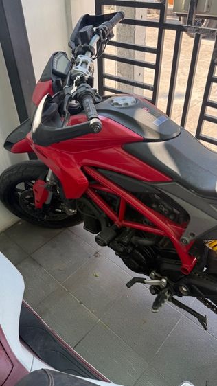 ducati hypermotard 821 รูปที่ 2