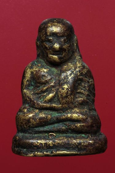 พระหลวงพ่อเงินสวยๆค่ะเก่าค่ะ