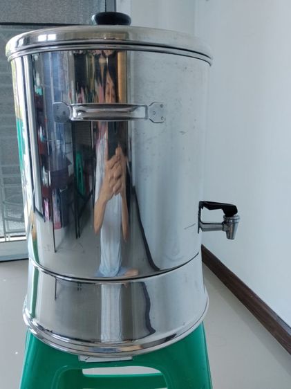 คูเลอร์น้ำสแตนเลส ขนาด27เซ็น ตราหัวม้าลาย สภาพดี 