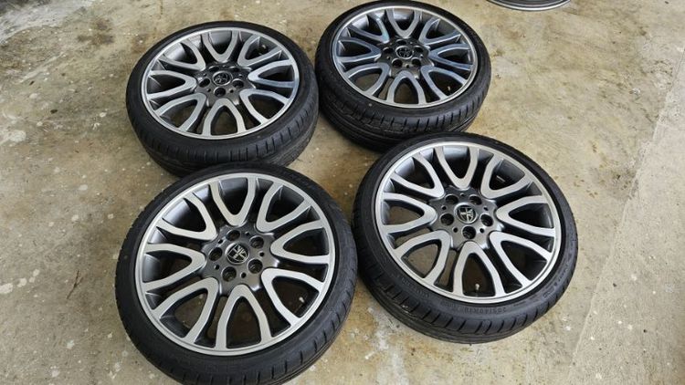 ล้อแท้ F57 mini cooper s 18" 18"×7.5 is54
สวยchicเดิมโรงงานใหม่มากรุ่นพิเศษ yours edition หายาก
ล้อยางใหม่จากศูนย์ 