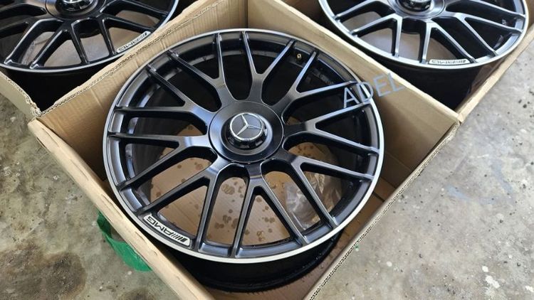 ล้อแท้ C63 AMG 19"forged แท้ศูนย์ germany
หล่อหายากน้ำหนักเบา
made Germany  รูปที่ 3