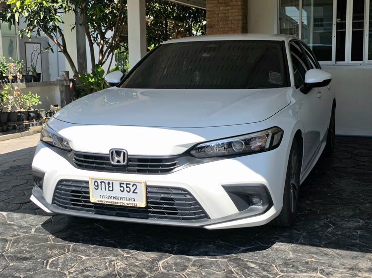Honda Civic 2021 1.5 Turbo Sedan เบนซิน เกียร์อัตโนมัติ ขาว รูปที่ 3