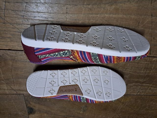รองเท้าลำลองผู้หญิง play boy รูปที่ 2